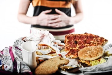 Could therapy help you lose weight? The psychology of overeating explained Could therapy help you lose weight? The psychology of overeating explained